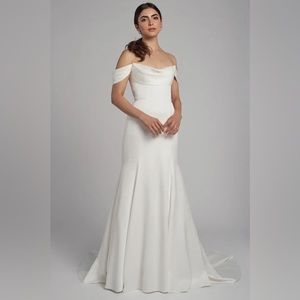 Lela Rose Inlet size 8